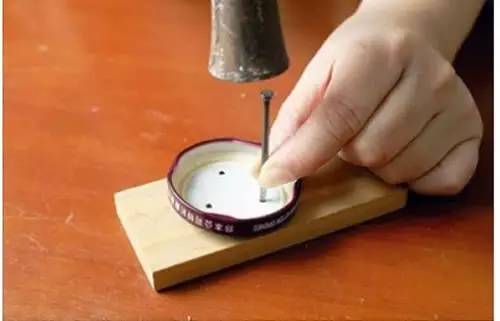 老干妈瓶子还可以这么用，好后悔扔了那么多····