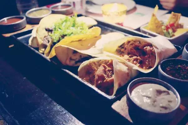 阿根廷别为我哭泣美洲杯,布宜诺斯艾利斯夜巴黎