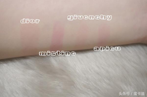 润唇膏红黑测试,变色唇膏真假亲测