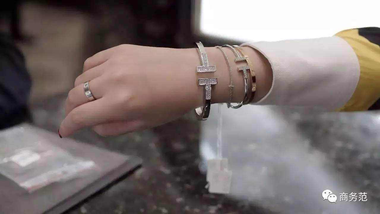 买coach买哪款经典,tiffany与lvmh美国市场对比