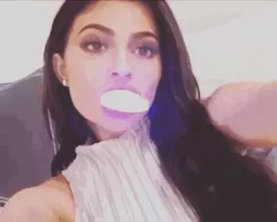 小姐妹们一起来，扒一扒冻龄美颜的黑科技！