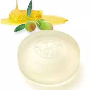 洁面皂与洗面奶洁面效果哪个好,洁面皂和洗面奶哪个对皮肤好些