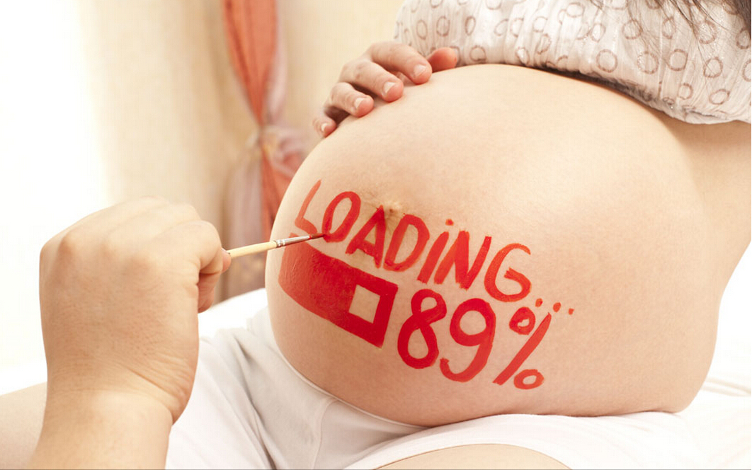 孕妇顺产宫缩怎样呼吸,减轻孕妈分娩痛苦的小技巧