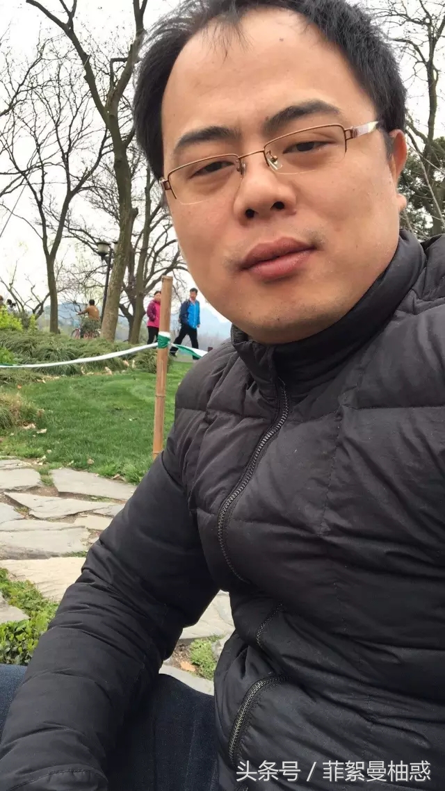 结束了钓鱼一天的疲惫,休息一天明天继续钓鱼