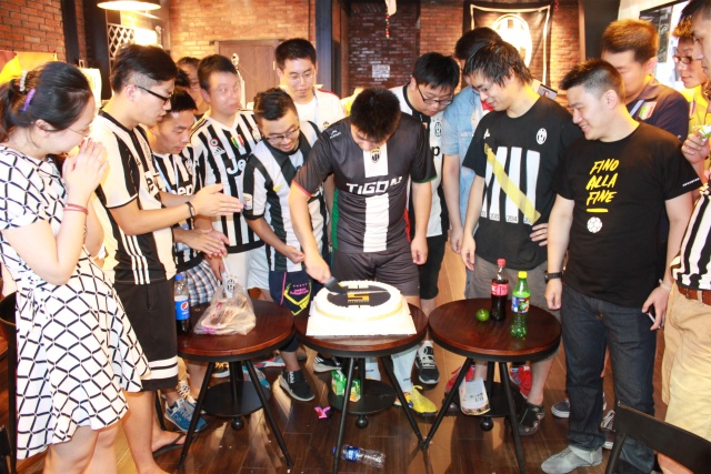 郑州尤文图斯球迷会,上海尤文图斯球迷会