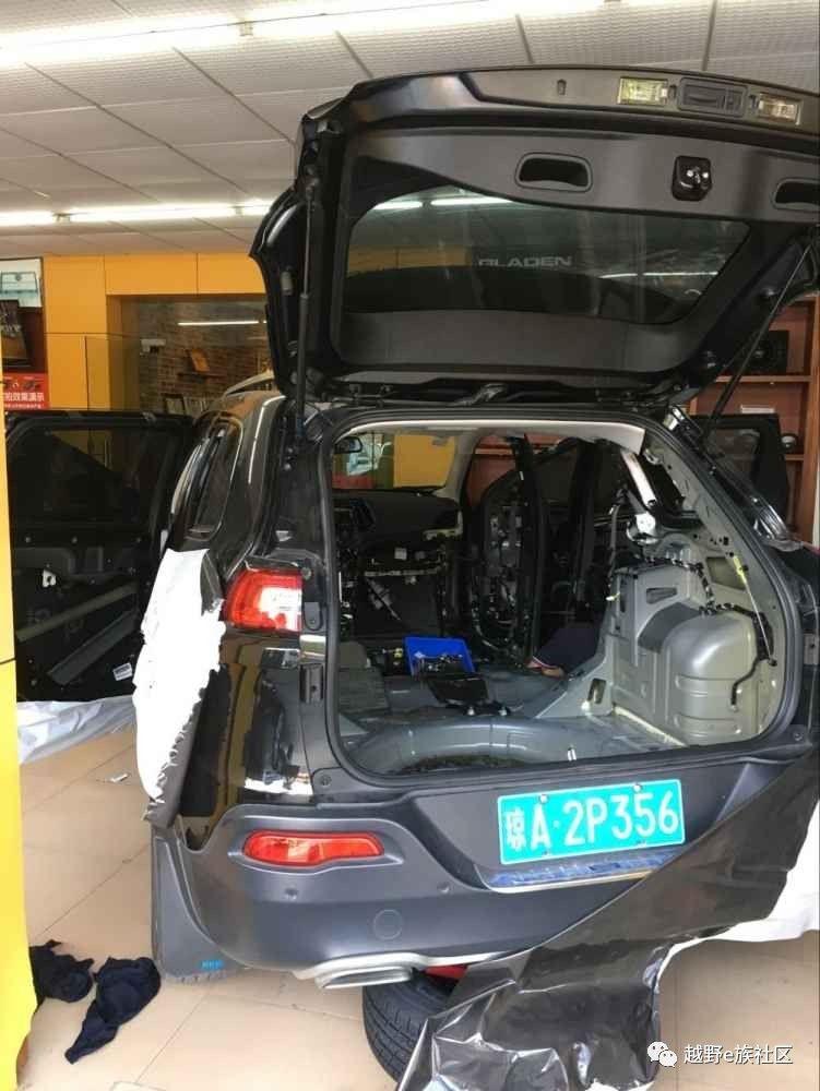 帕杰罗v93音响改装需要多少钱,帕杰罗v93音响改装案例