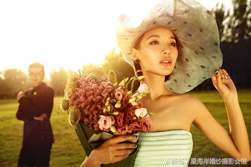 最热2022冬季婚纱照风格,2021流行的五套风格婚纱照