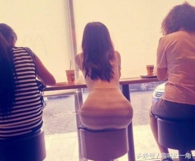 睡在上铺想玩台式电脑怎么弄,在上铺玩电脑