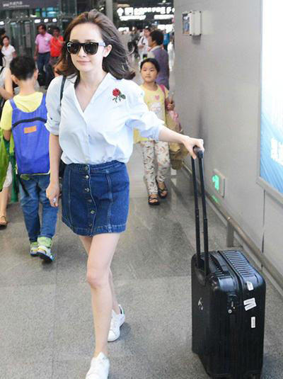 杨幂退出娱乐圈做服装搭配师,杨幂不愧是时尚的宠儿