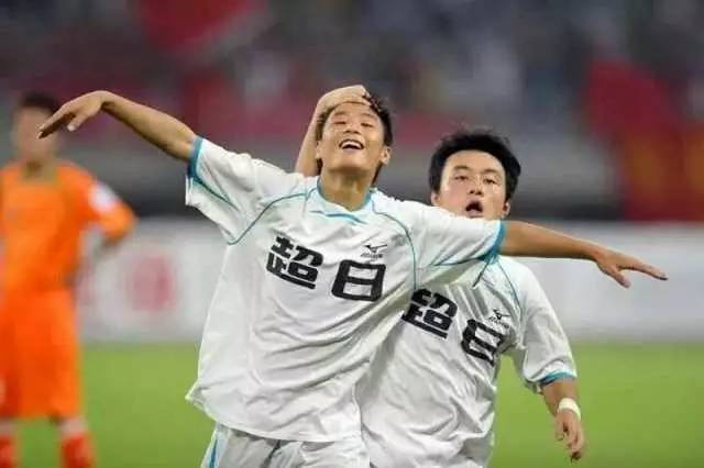 上海球迷视角,球迷视角上海德比