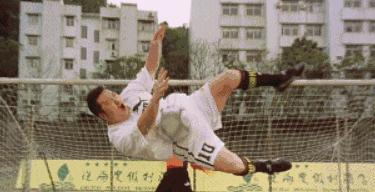 国足1-0韩国完整视频,足球记忆国足东亚杯3:0韩国