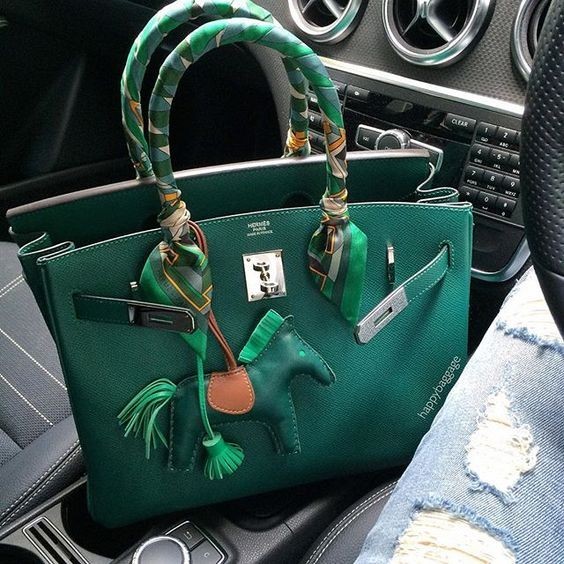 曼联就是香奈儿，皇马就如爱马仕？这样的比喻让直男更懂名牌包包