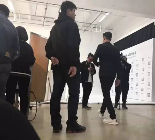 逼疯陈伟霆,陈伟霆代言英皇珠宝