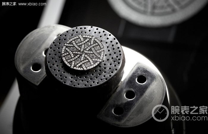 用珠宝点缀你的美,香奈儿经典时尚腕表