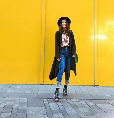 新款衬衫怎么穿都好看,中性风长袖衬衫穿搭