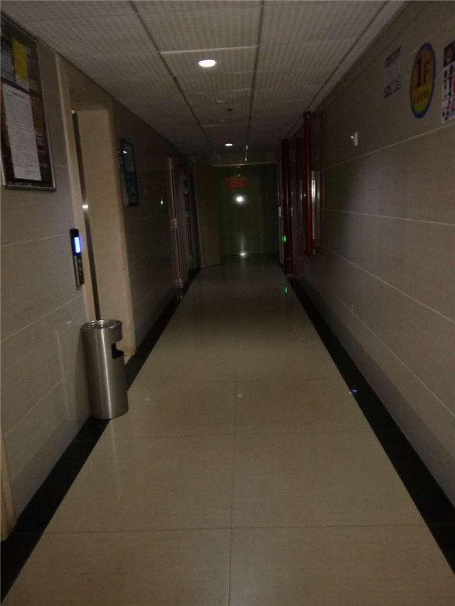 开发商违规用电怎么办,开发商未交电费的后果