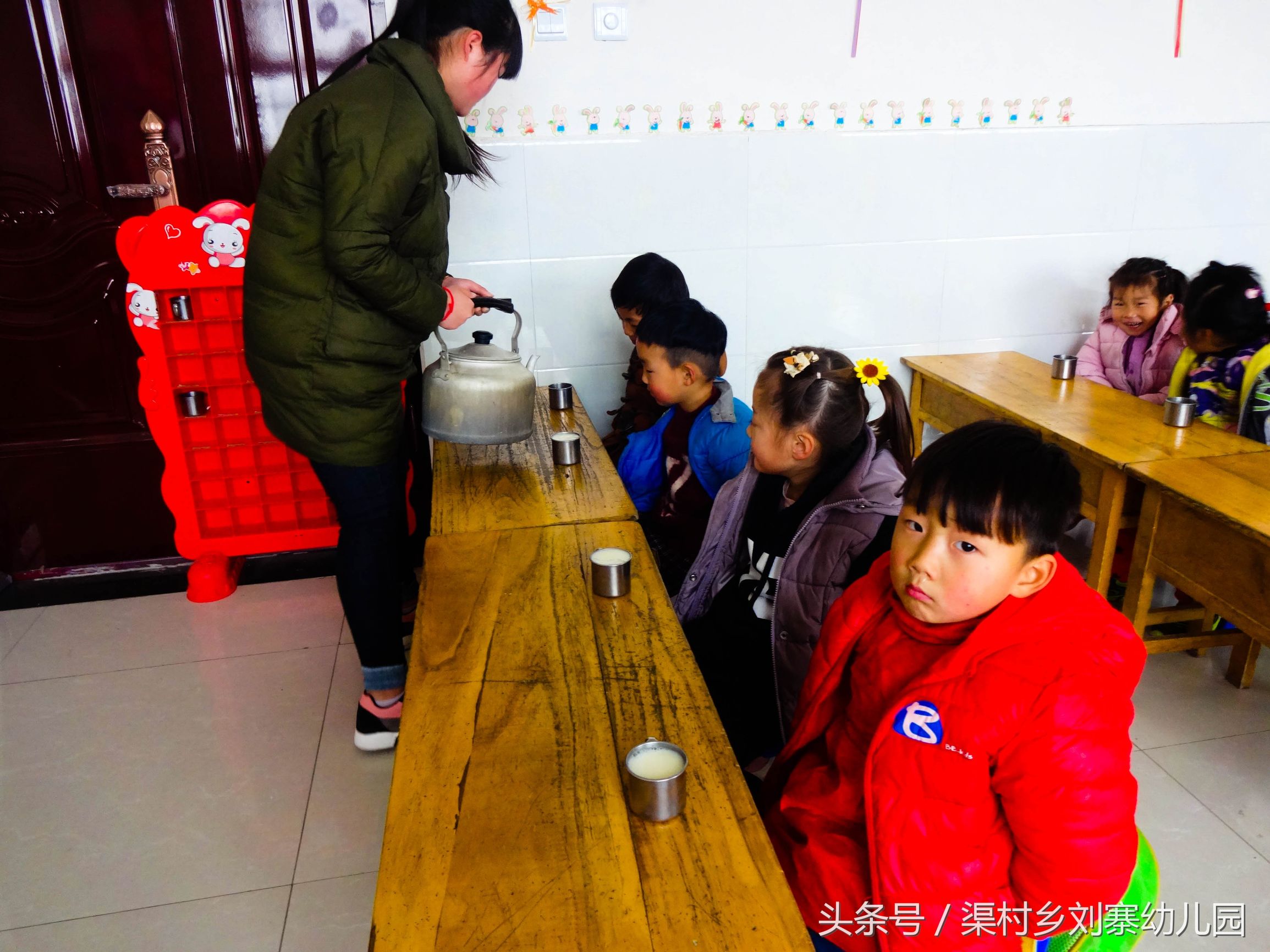 孩子每天在刘寨幼儿园吃什么呢？·孩子成长日记第二期