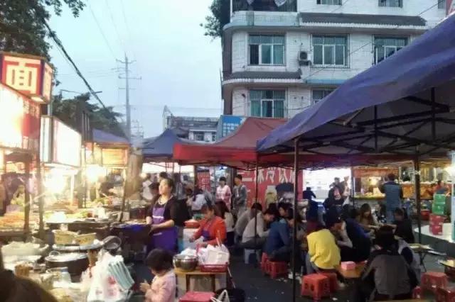 成都最嗨夜店,除了夜店还能玩什么