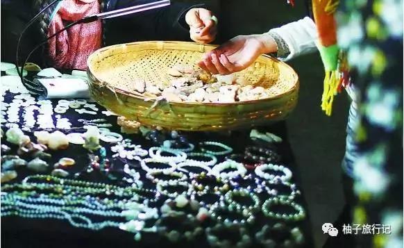 干货：大理人民路被整顿后，说说今天的地摊街和背包客