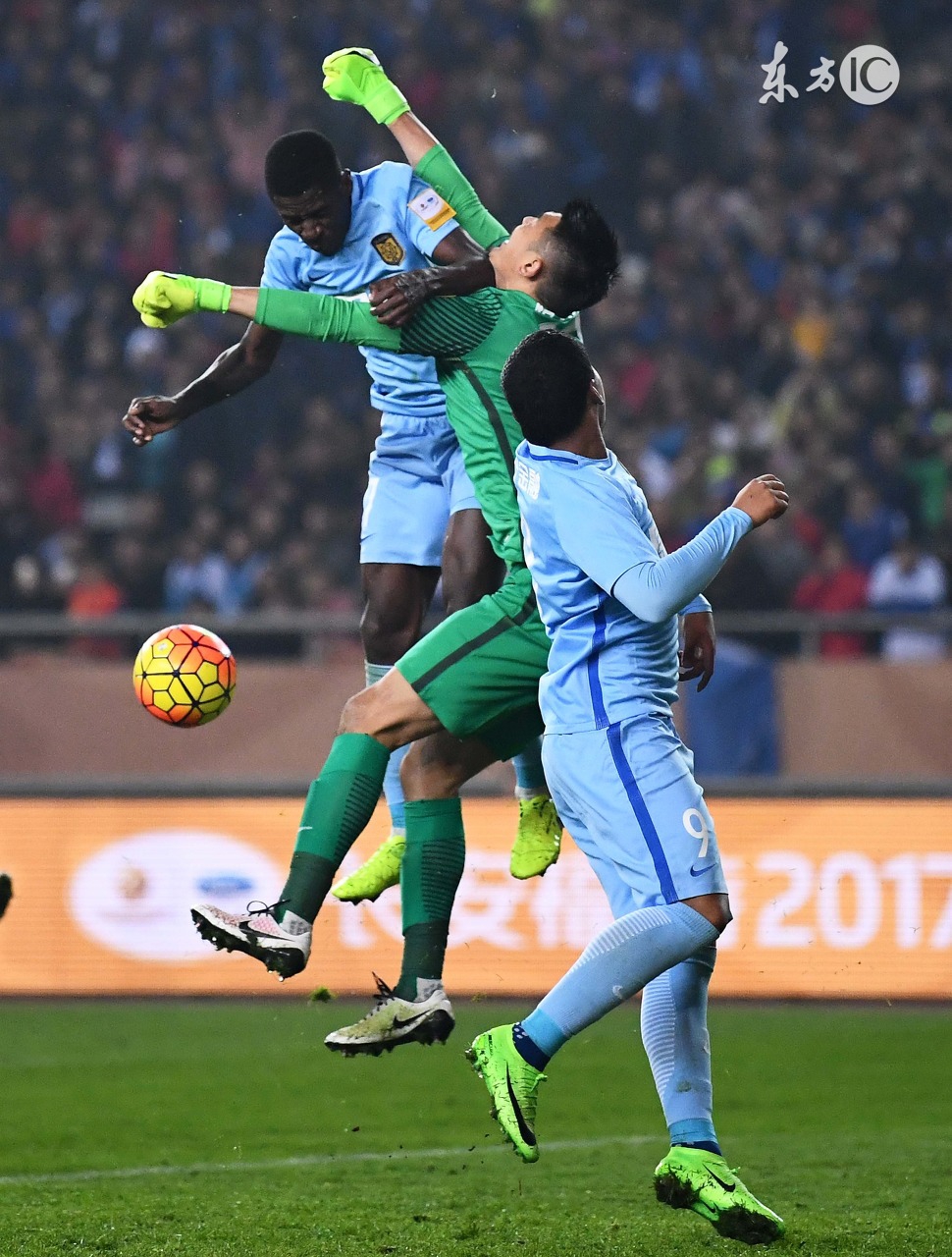 曾诚球星卡,迷人的曾诚