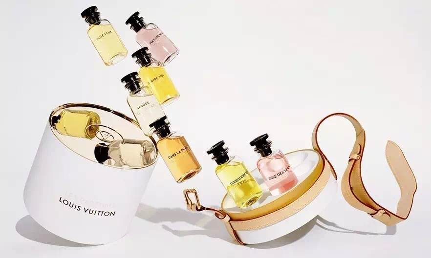 miumiu配色小香风,miumiu莹蓝女士香氛