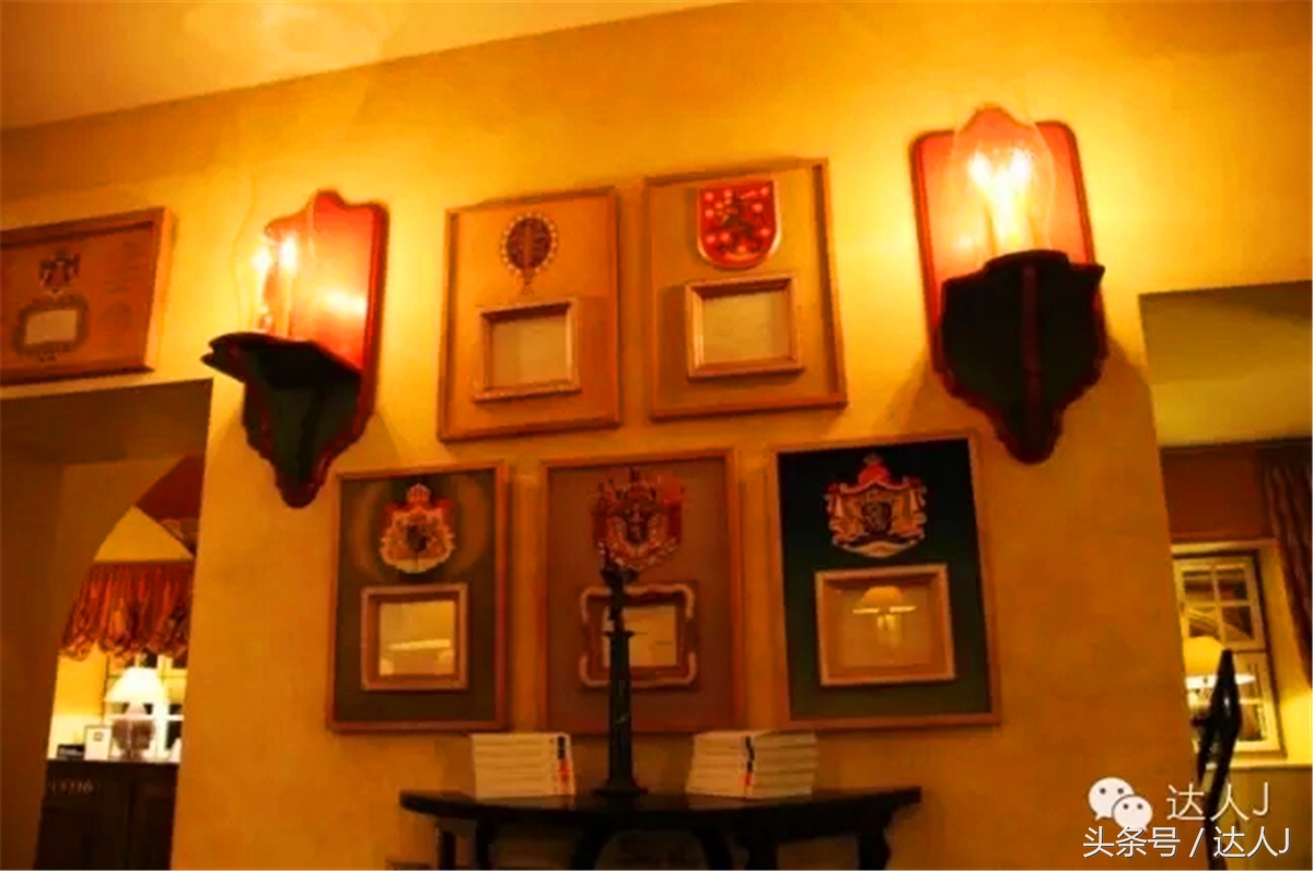 猜猜哪个国家连刺猬都有路牌？