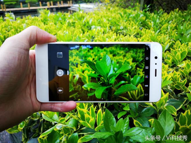 华为p10plus深度评测,金玉其外深度解析