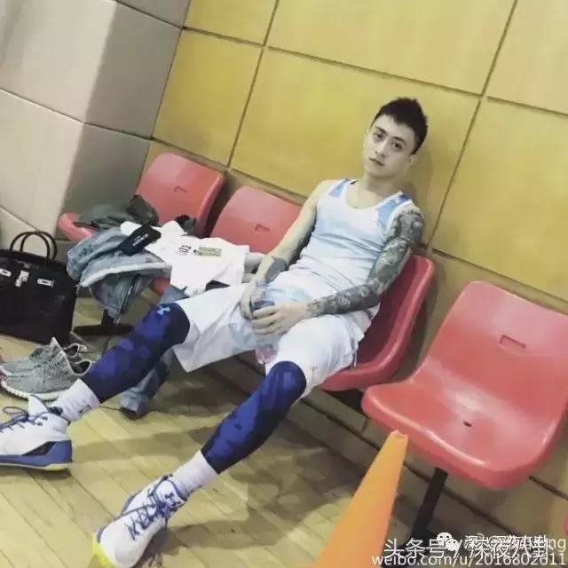 秦奋颜值巅峰,秦奋为啥有识宝能力