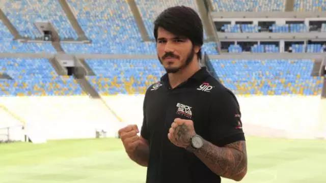 资讯：孟庆浩出战荣耀赛前称重，埃里克·席尔瓦迎战梅德罗斯