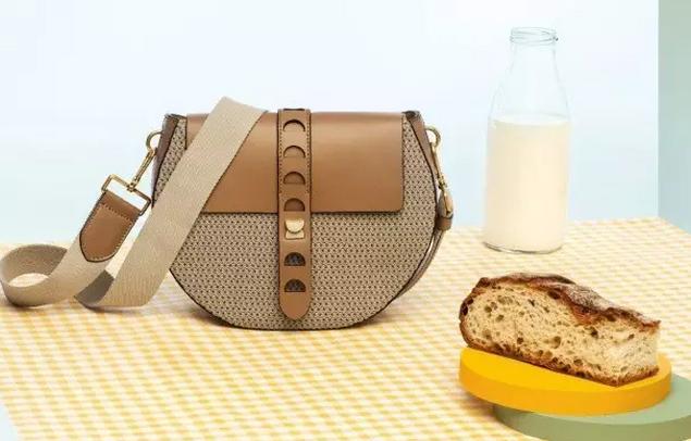 想让老公帮我选择哪款包包,适合男朋友买的包包推荐