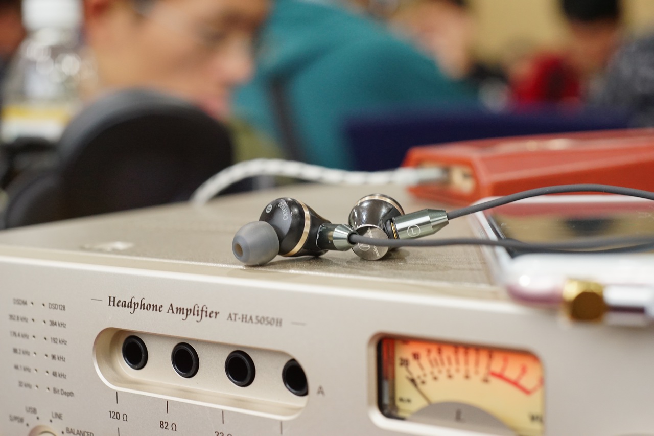 铁三角入耳式耳机试听测评,铁三角最新耳机