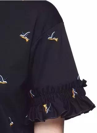 不敢去大牌店试衣服的年轻姑娘，可能永远不知道自己有多美