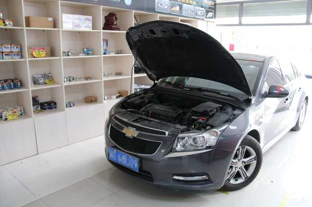 18科鲁兹大灯改装案例,雪佛兰18款科鲁兹改装led矩阵大灯