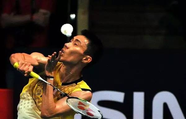 一招让你缓解手腕疼痛，再忽略这些细节你就该提前退役了