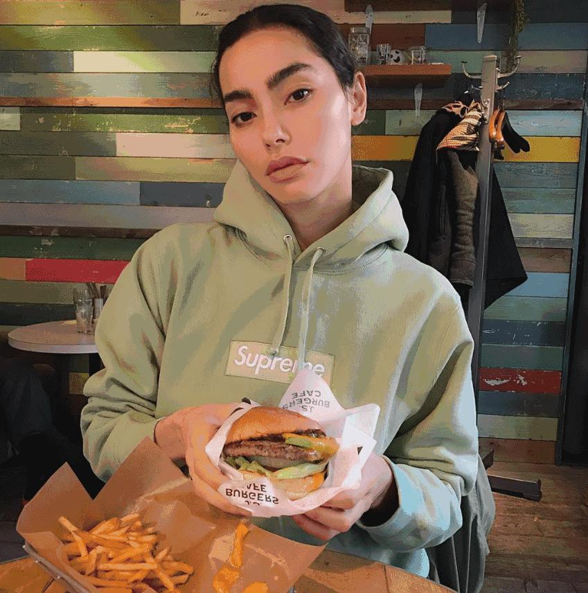 adriannehosupreme,adrianneho李宁