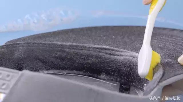 帽子怎么洗才能又白又好看,怎么样让帽子变好看