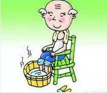 爱泡脚是种什么体验,艾泡脚会脚臭吗