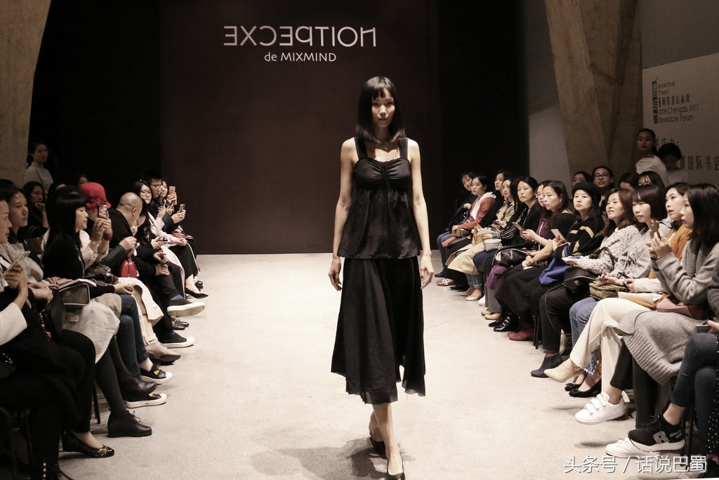 例外夏装,时尚与文化的碰撞的服装搭配