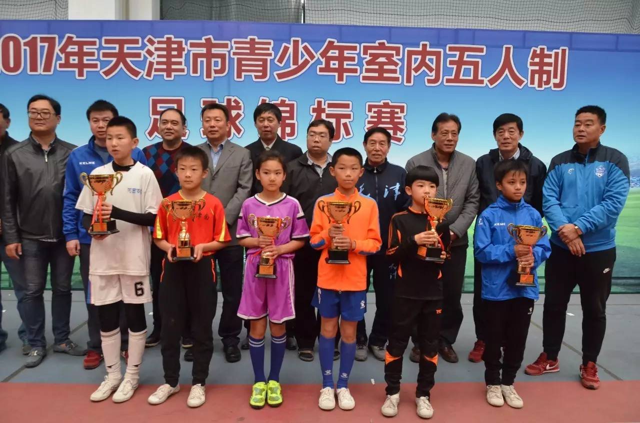 6岁孩子的足球水平能有多优秀,7岁足球神童球技远超同龄人