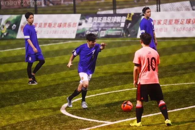 收好这份清单!青羊免费踢球、逛展,来这儿就对啦!