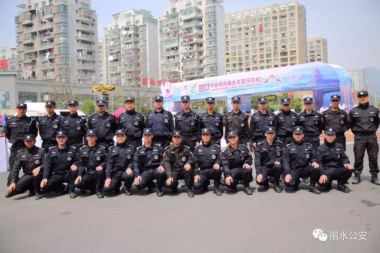 涓嶇粡鎰忔媿鍒扮殑姘戦棿楂樻墜,闅忔墜鎽勫奖杈句汉