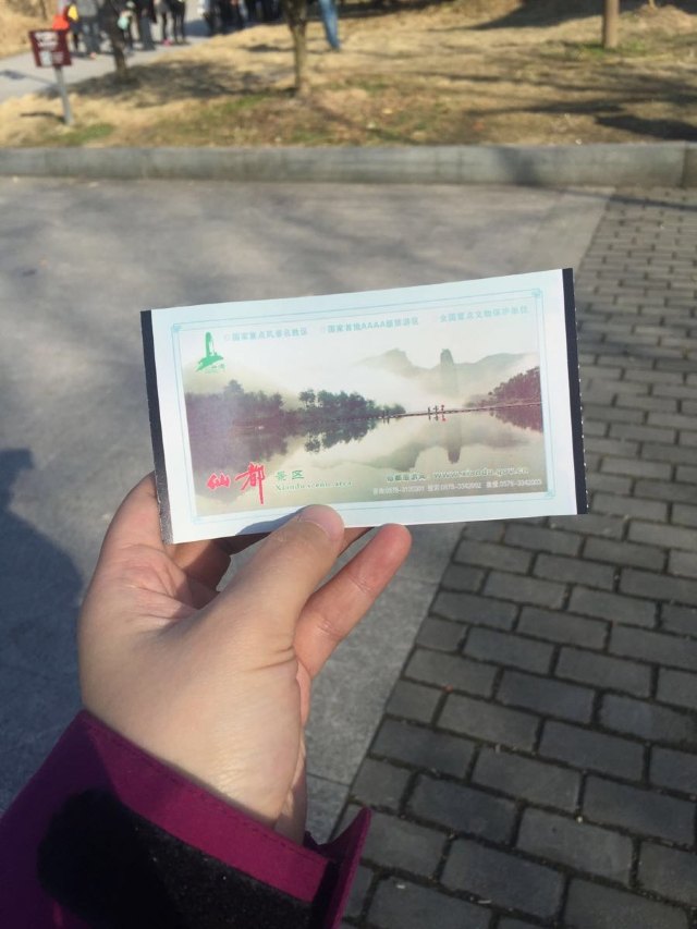 远山如黛原诗,远山如黛什么意思