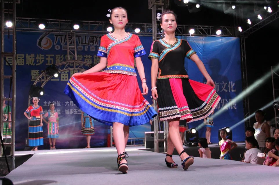 城步县苗族妹子视频,城步苗族姑娘抖音