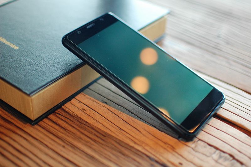 性价比高的全面屏手机评测,正面屏幕观感最好的手机