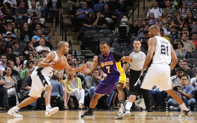 防守紧逼应该怎么保护球,有球掩护练习