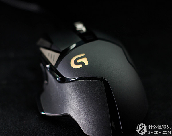 罗技g502和g502x无线鼠标怎么选,罗技g502新旧批次