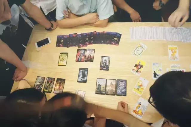 不用逃离北上广，他花10万任性改造租来的破院照样活得率性精彩