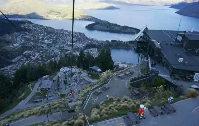 新西兰一家三口花费多少,一家五口自驾新西兰旅游