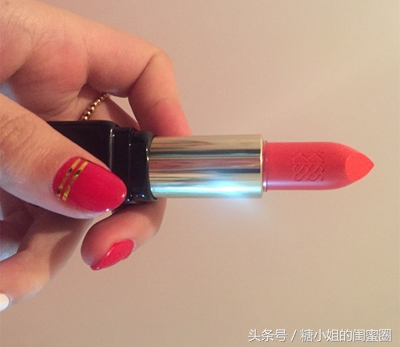 身为工作狗的你，口红擦对了吗？