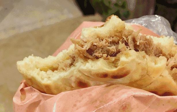 表说偶们不够洋气！但好吃呀！撸起袖子吃中华百年历史的汉堡！